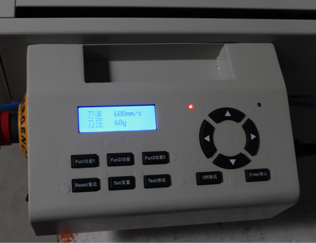 Arms Precise Flatbed Die Cut Sticker Machine Automatic Contour Tracing 760mm X 1060mm