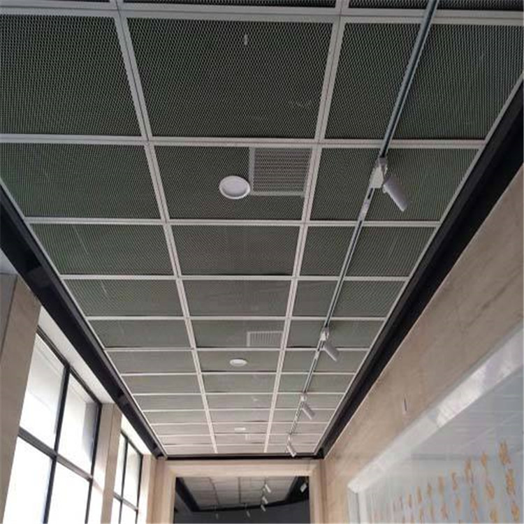 ISO9001 Suspended Ceiling Accessories Mill Finished Hook On J Type Drop Ceiling Bar