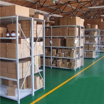 2000 KGS UDL Medium Duty Industrial Storage Racks Heavy Duty Material SS400 Steel