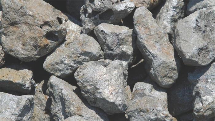 Stainless Steel Production Low Carbon Ferro Chrome 58% LC Ferro Chrome