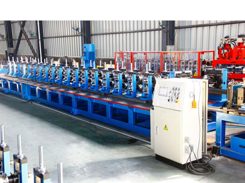 Anti - Rust Purlin auto punching interchangetable c or z Roll Forming Machine with Mitsubishi PLC 1.5mm - 3.0mm