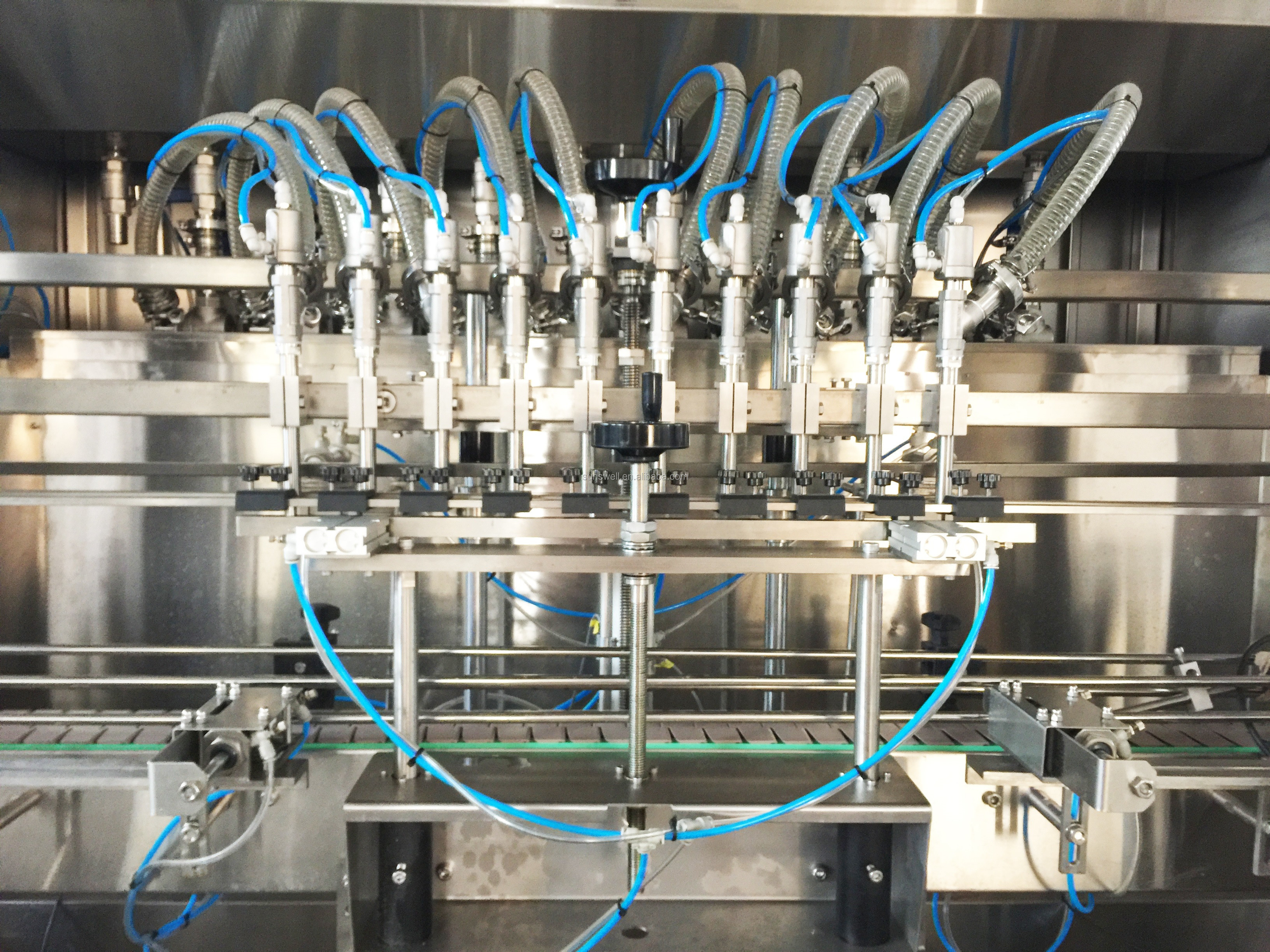 3000BPH Detergent Soap Packing Machine , Cap Sorting Detergent Filling Machine