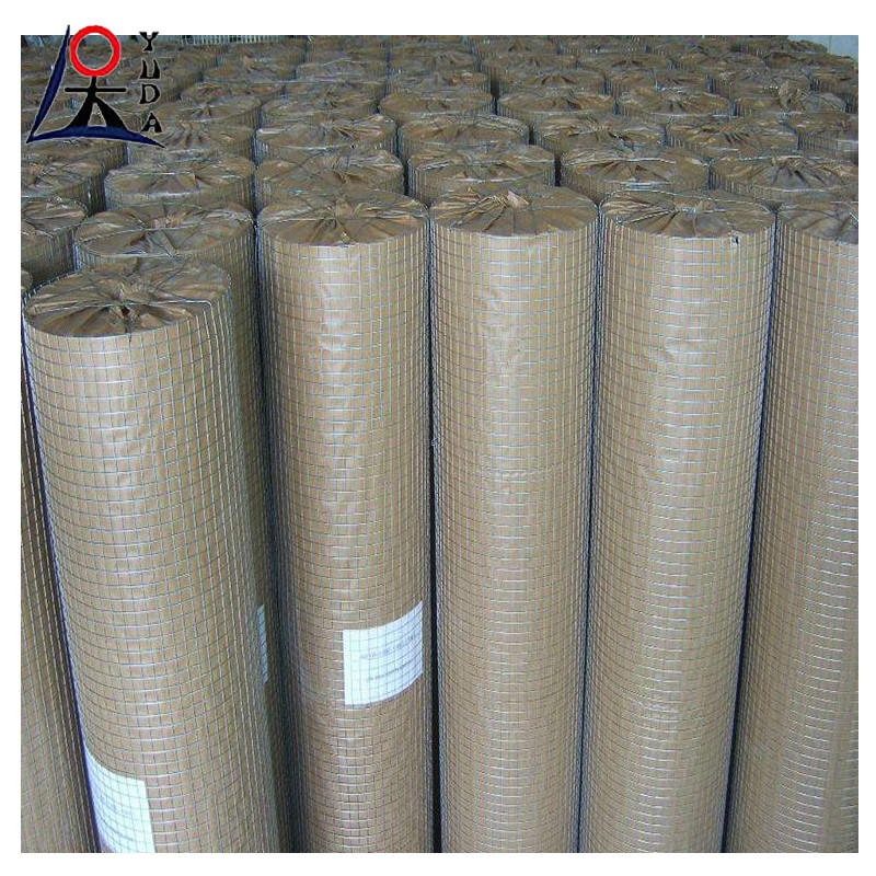 Square Hole Welded Wire Fence Panels Gi Wire Mesh 2.0mm-4.0mm