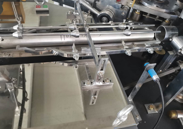 2022 paper product making machinery tea cup, paper cup making forming machine India