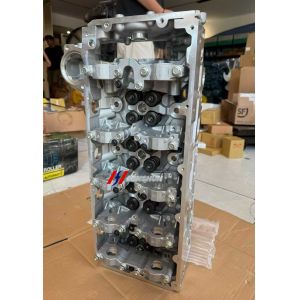 Isuzu 4JJ1 Diesel Engine Cylinder Head Assembly