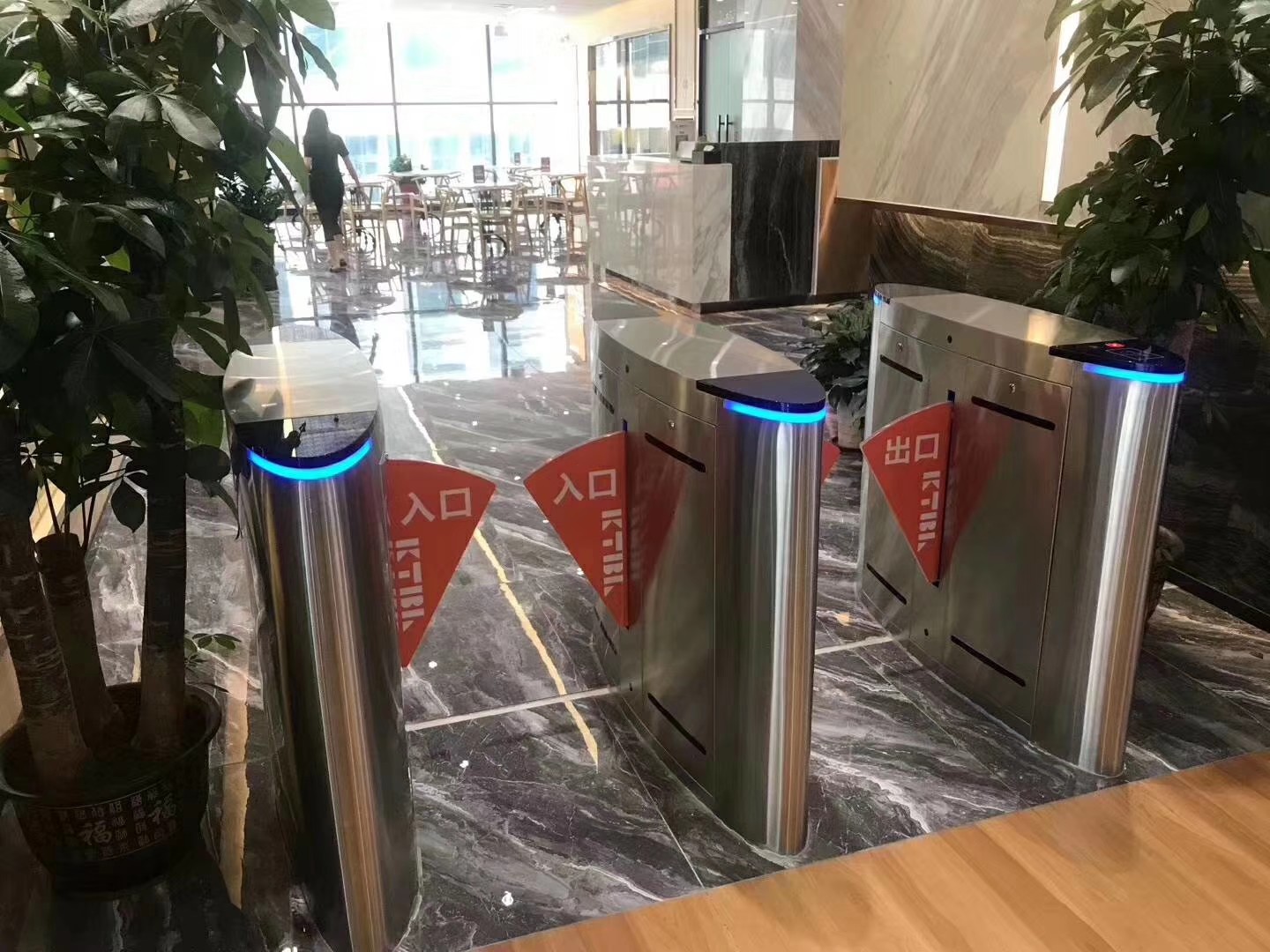 Half Height Stainless Steel Flap Barrier Turnstile Electronic Machine