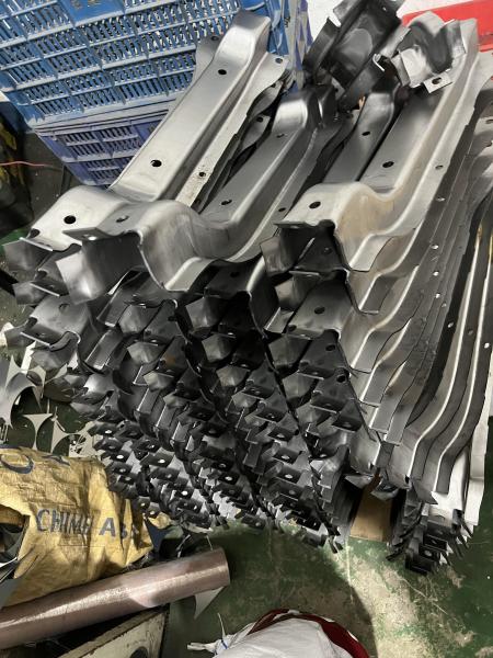 0.2mm-3.0mm Thickness Stainless Steel Sheet Metal Progressive Die With ±0.01mm