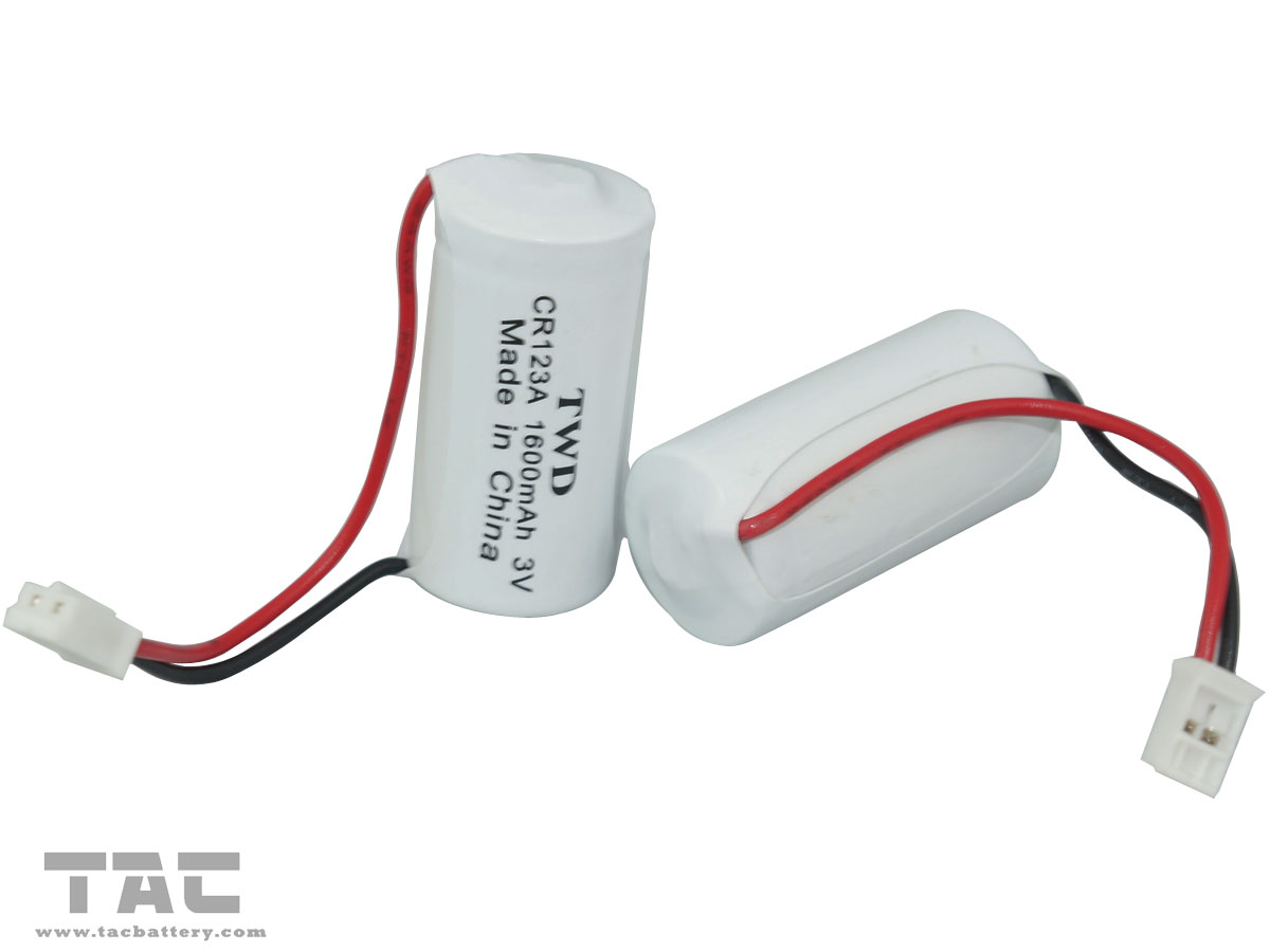 High Energy Density 3.0V CR123A 1600mah Li-Mn Battery , Gps Tracking