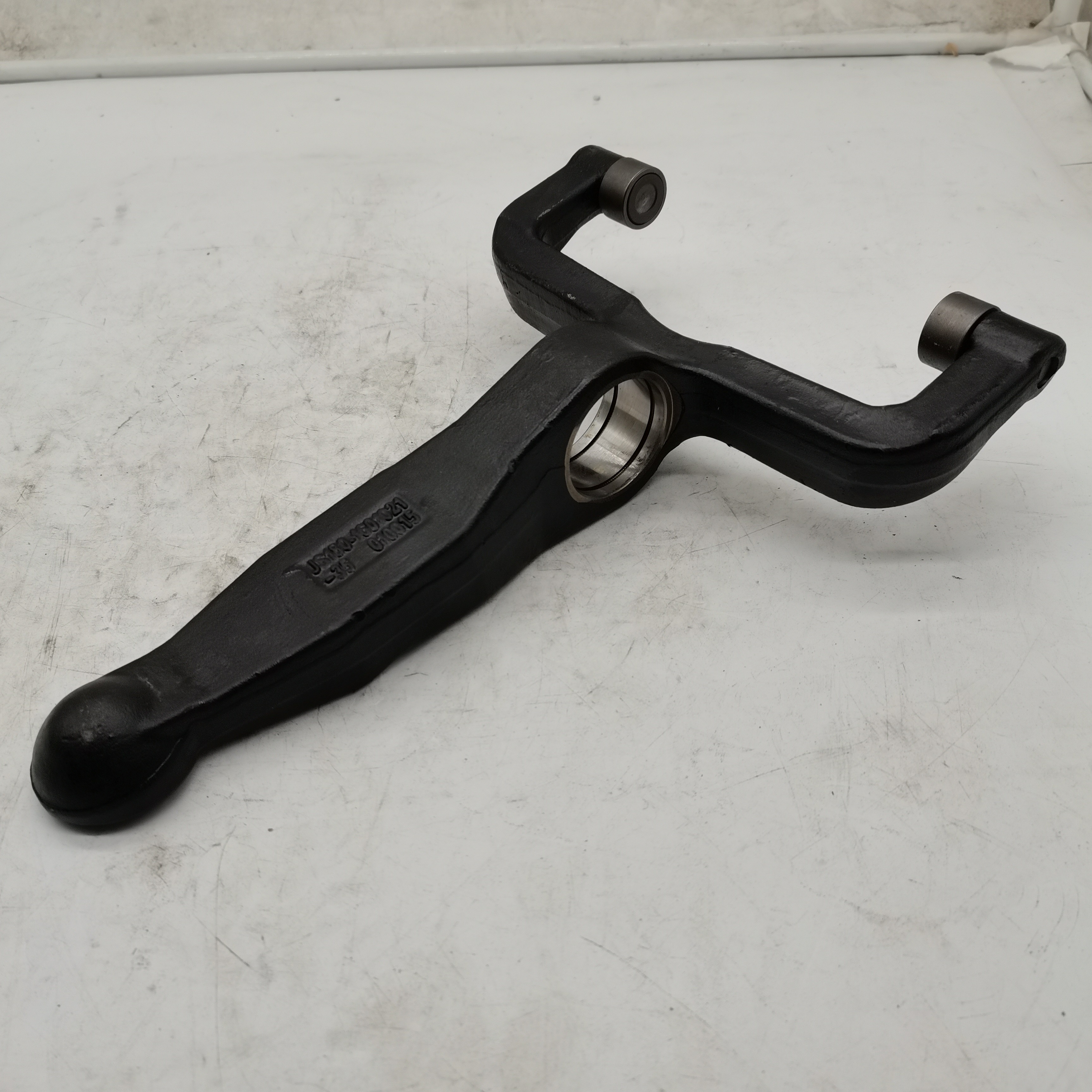 Original FAST Transmission Gearbox Parts Fork JS180-1601021-35 for SHACMAN, etc China Truck