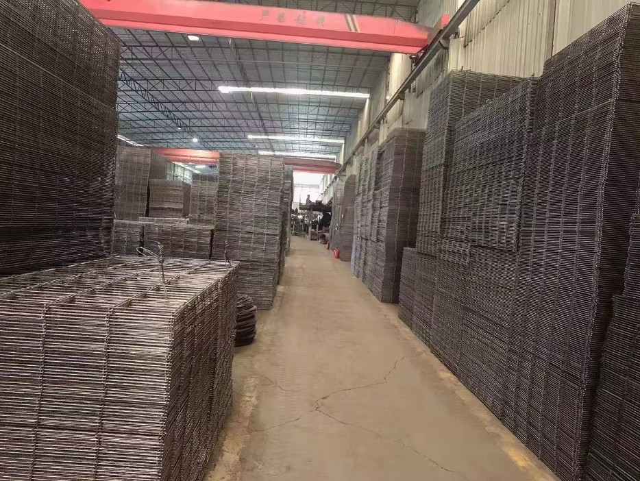 Galvanized Welded Iron Wire Mesh With Strong Tensile Strength For Architecture