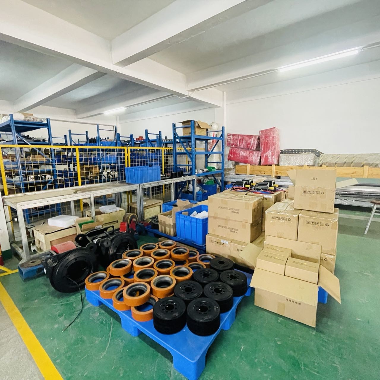 30I Speed Ratio Automatic Guided AGV Drive Wheel Trolley Integrated 400W Motor Drive Wheel