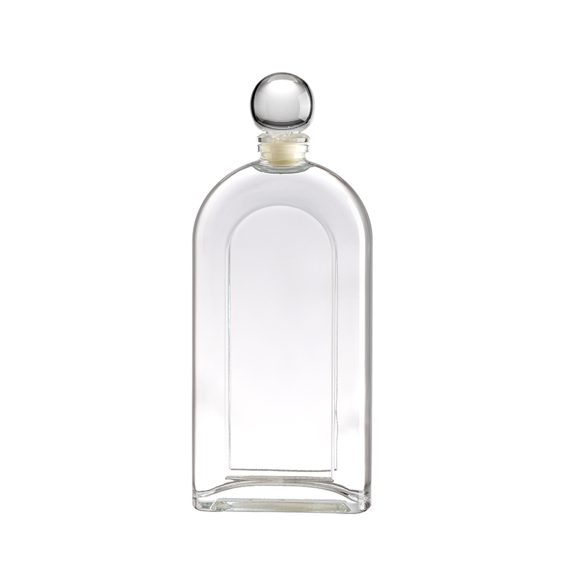 Variety of Brandy Spirit Glass Bottles with Customizable Sealing Type and Cork