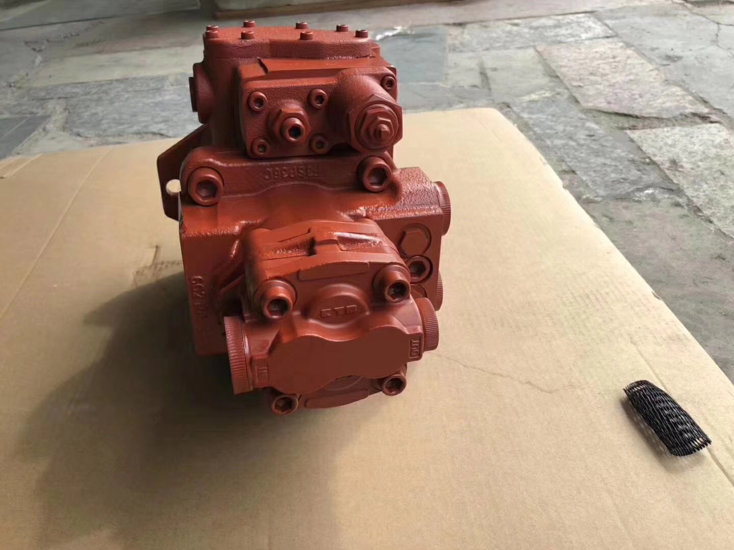 Kawasaki K3SP36C Hydraulic Piston Pump ,Swash Plate Type Axial Piston Pumps