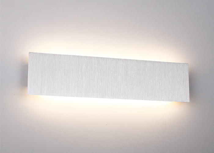 230V Slim Led Bathroom Wall Lights for Hotel Corridor Stainless Steel 305 * 27 * 90mm