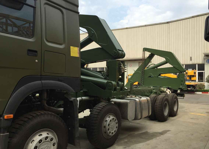 20 / 40 Feet Container Side Loader Truck 37 Tons For Container Loading And Lifting