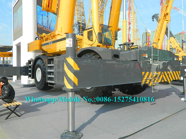 Yellow XCMG Rough Terrain Crane , 200 Ton Truck Crane RT200E High Performance