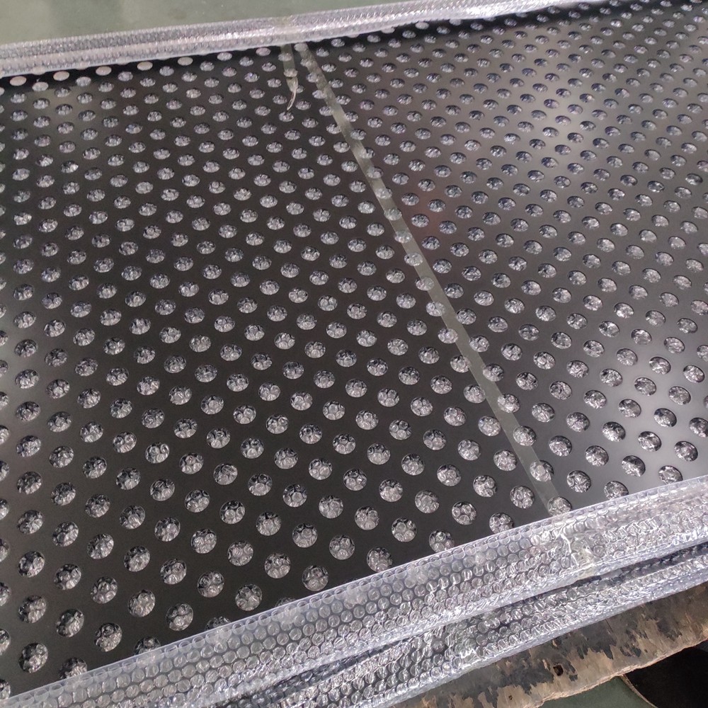 Architectural PVDF Size 1500*2500mm Perforated Metal Mesh Sheet
