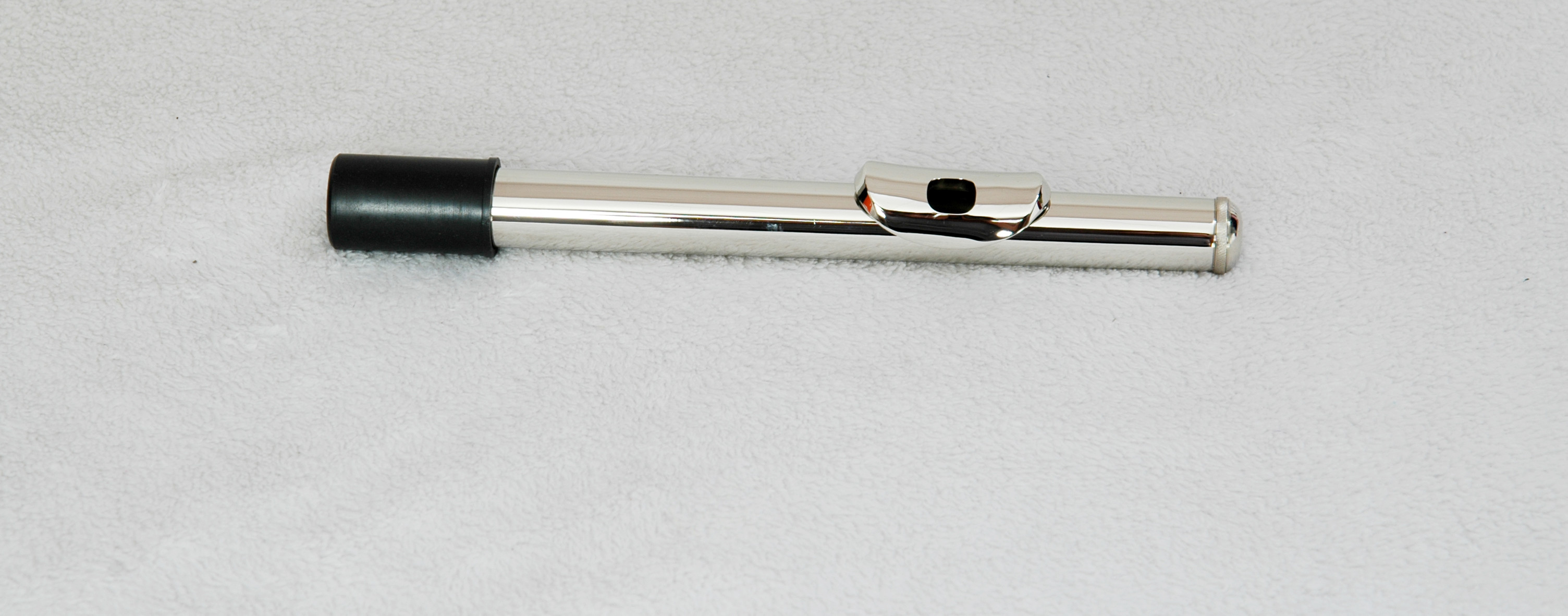 Flute china instrument, piano shop, exquisite production technology, sound quality stability, beautiful environment,