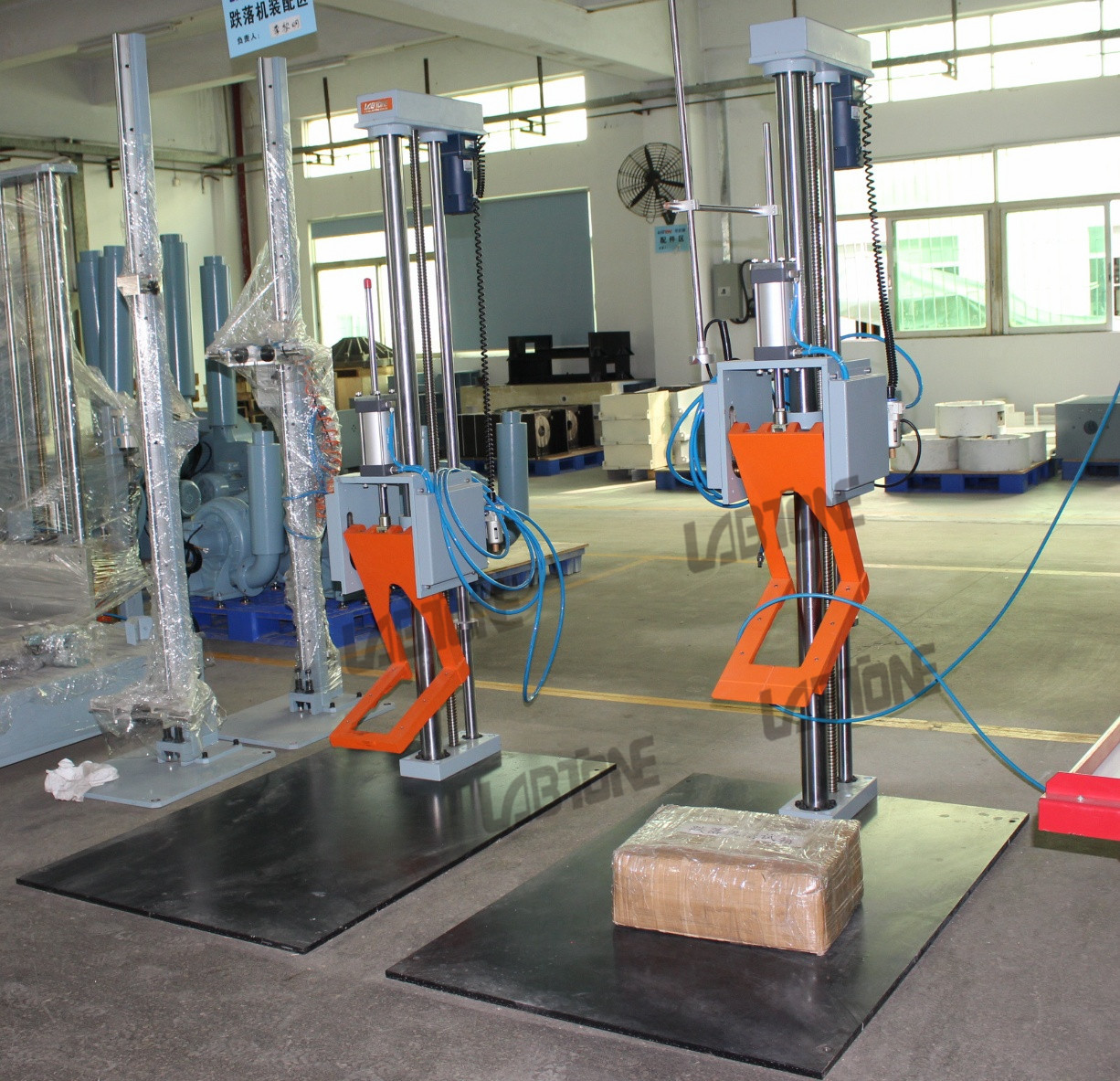 Lab Drop Tester With Single-wing Drop Arm Meet ISTA 6A Test Standard