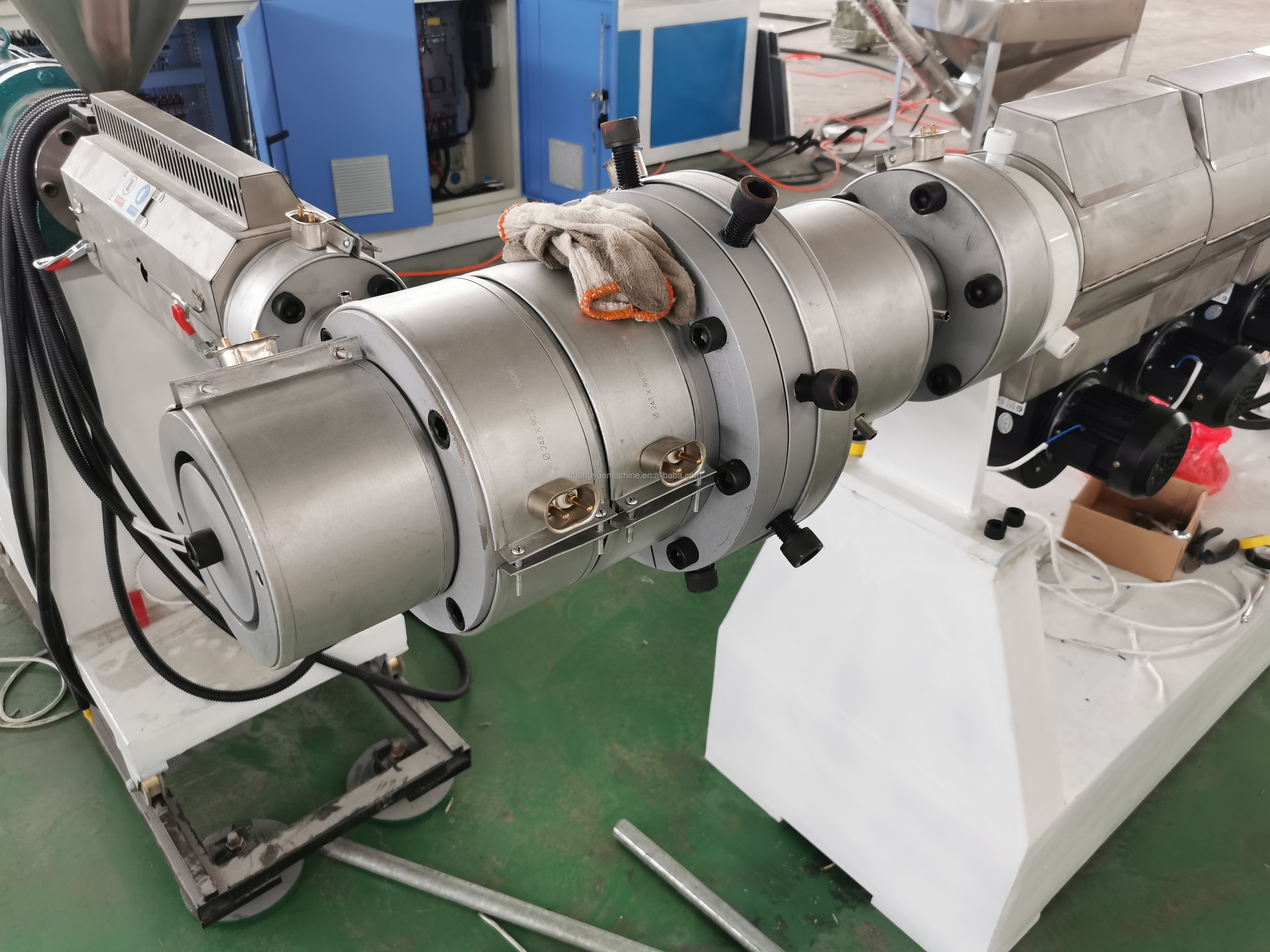 High Speed Single-screw HDPE/PPR Water Supply Pipe Extrusion Making Equipment 20-110mm