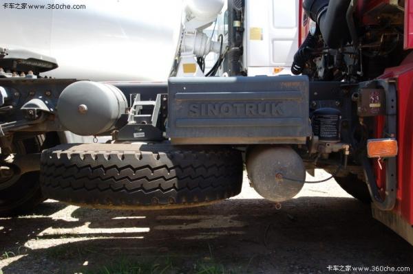 6x4 HOWO7 Sinotruk 102 km / h Prime Mover Truck Tractor Truck For Long Time