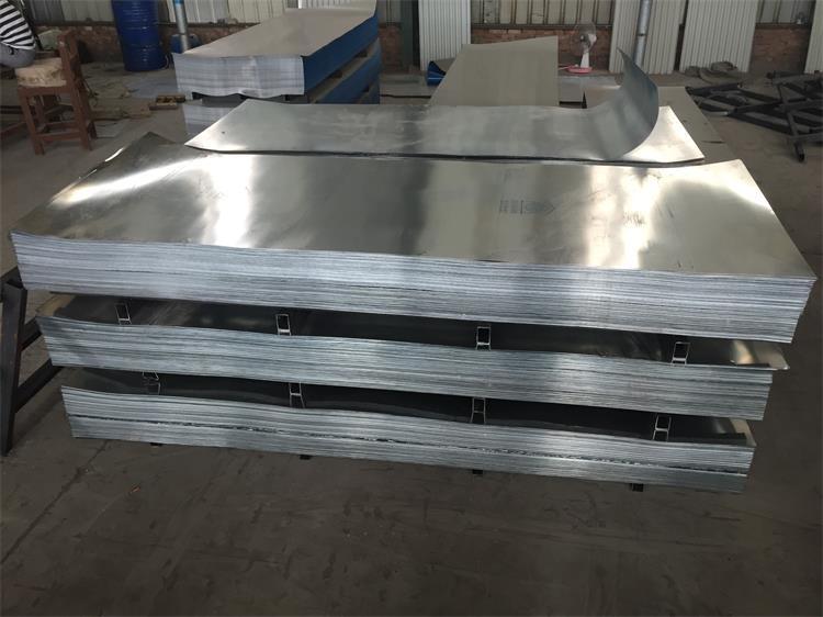 Skin Pass Yes Length 1-12m Galvanized Corrugated Metal Roofing Sheet DX51D Gi Sheet Steel Roofing