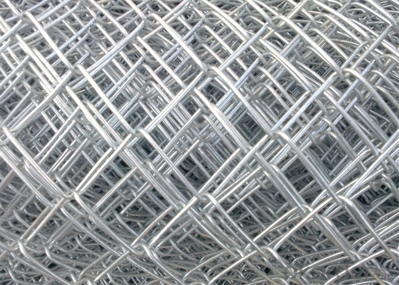 china competitive prices pvc coated wire mesh chain link fence
