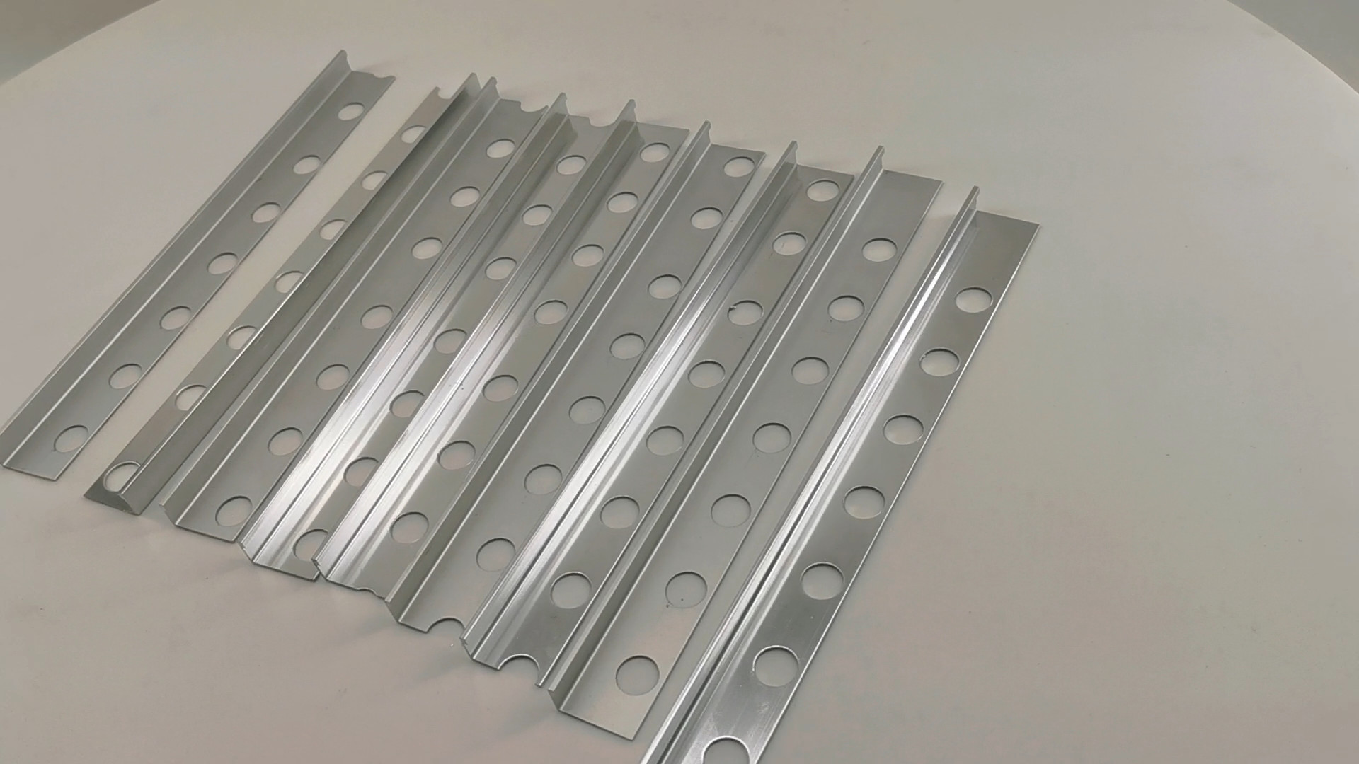 Matte Silver 27cm Square Tile Decorative Aluminum Trim Anodized