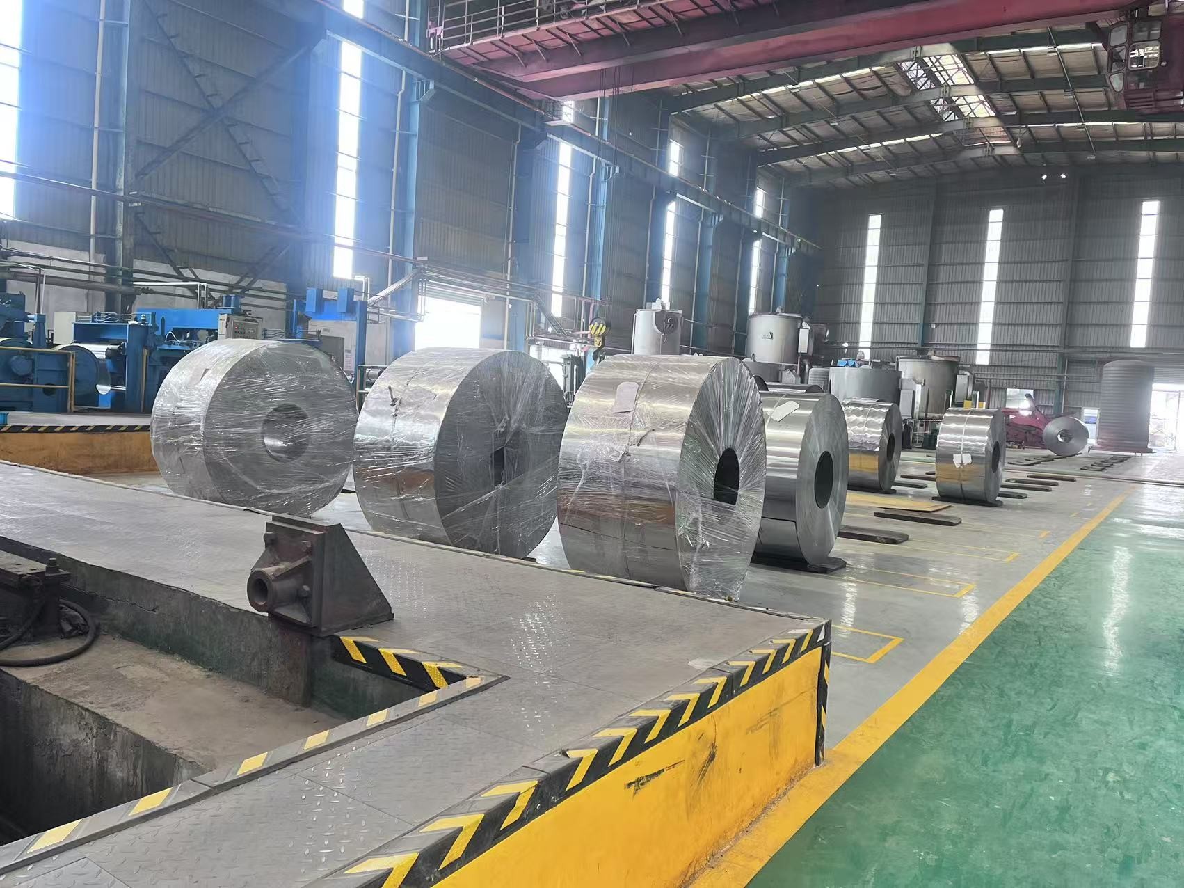inplate coil T5 tinplate coils Electrolytic tinplate in coil stone sheet food cans tinplate mill manufactuer