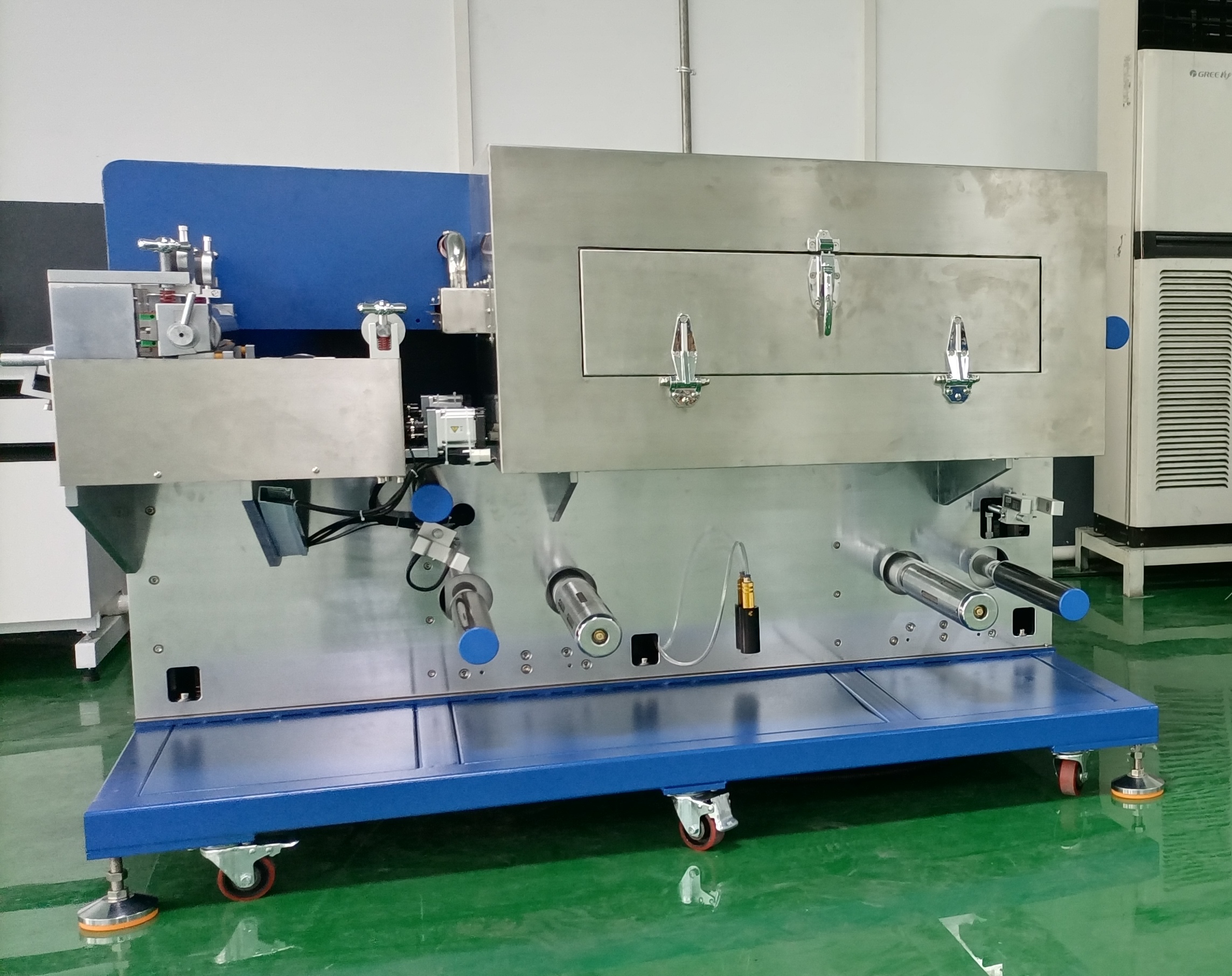 Lithium Ion Battery Continuous Roll To Roll Film Coating Machines