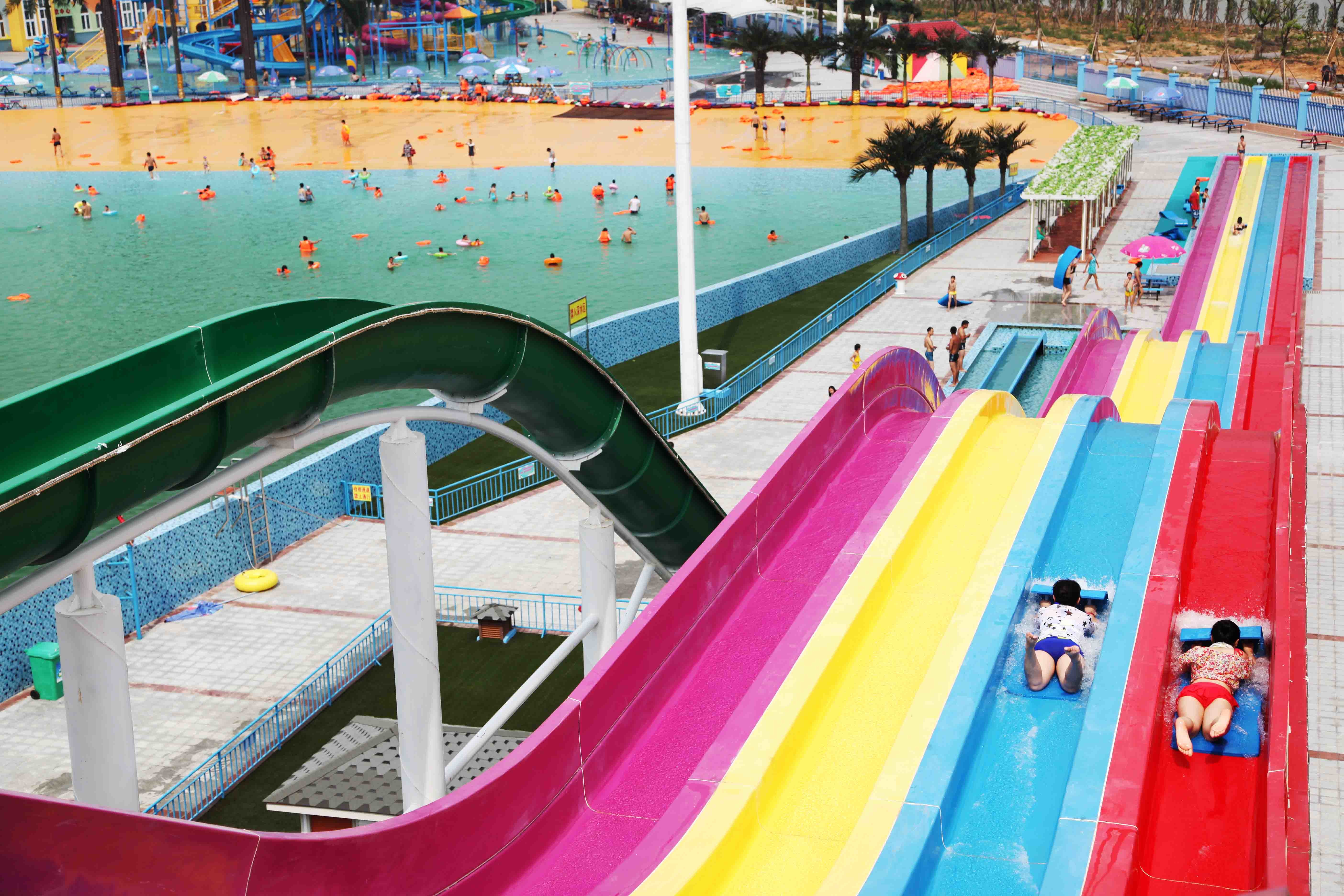 FPR Custom Water Slides OEM Extreme Water Slide With Steel Structure Material