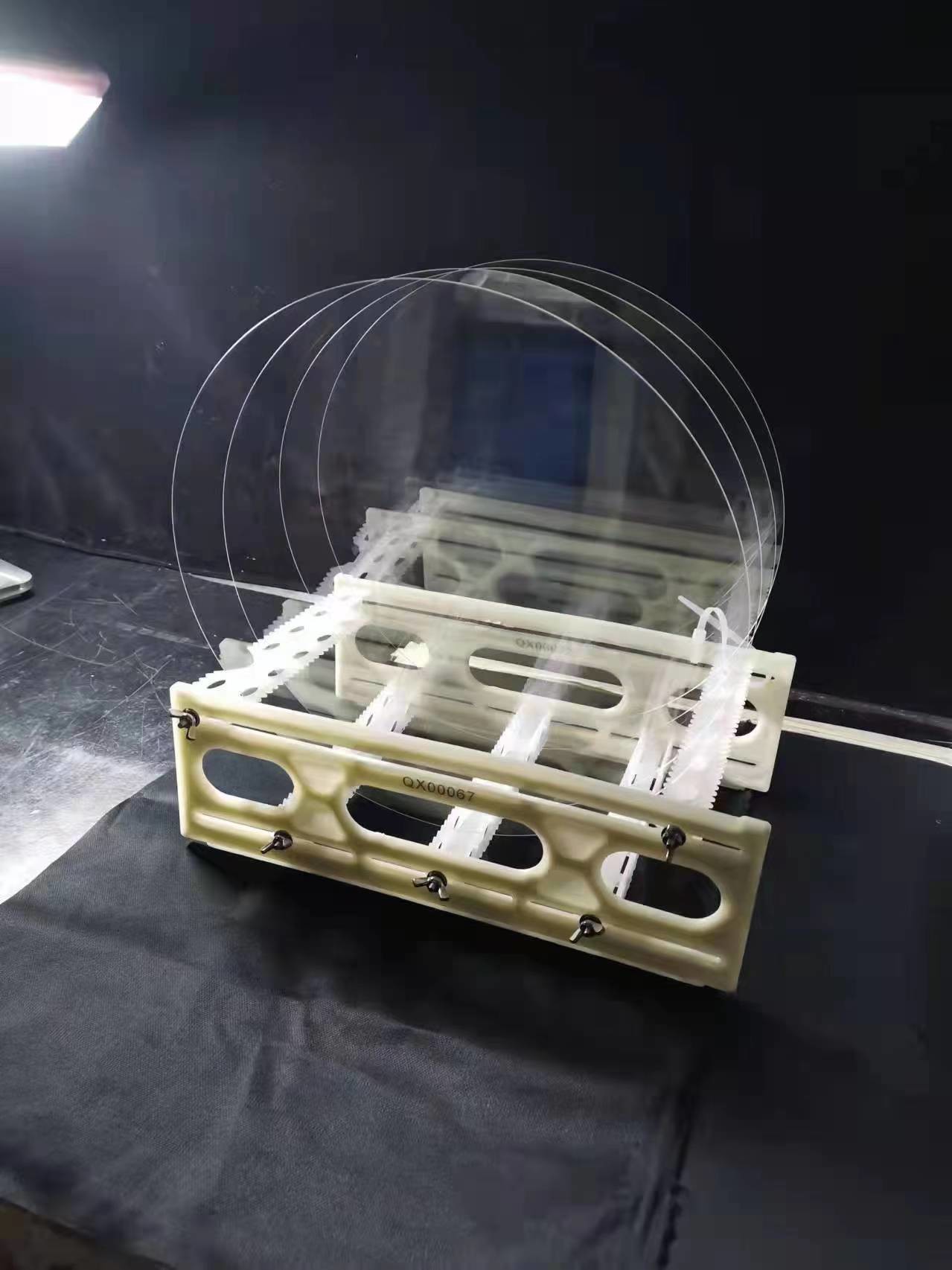 8inch 0.725 Dia100mm C Plane Single Crystal Sapphire Wafer 1300mm 1500mm Thickness