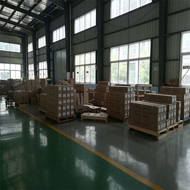 100mm / 50mm EGP PET Reflective Material Engineer Grade Prismatic Reflective Sheeting