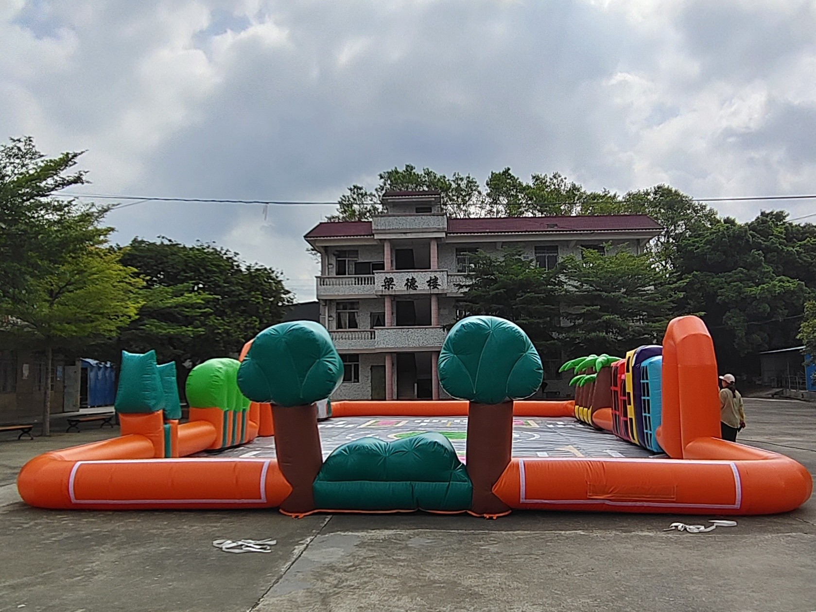 Commercial Outdoor Inflatable Sport Game Inflatable Simulated City Road Inflatable Race Track Air Tumble Track