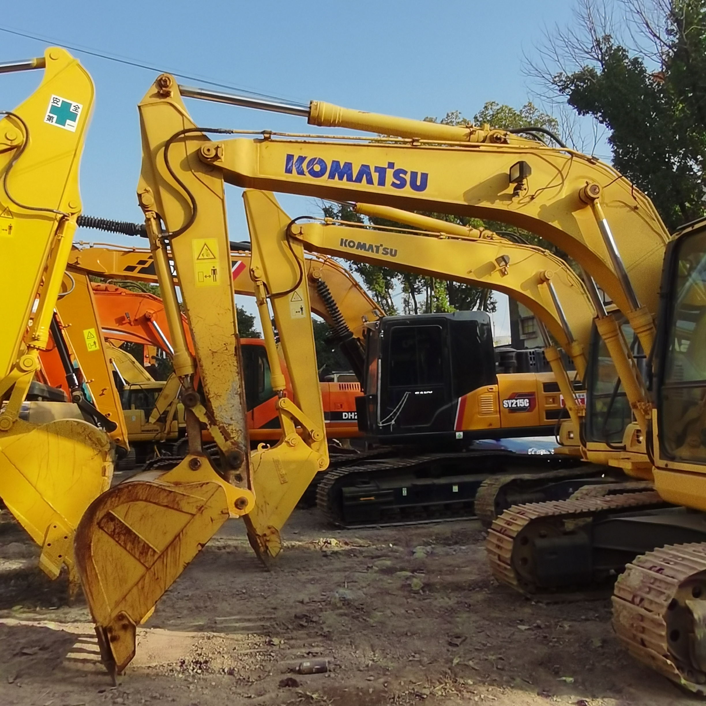 Original Color Used Komatsu PC130 Crawler Excavator for Construction Applications