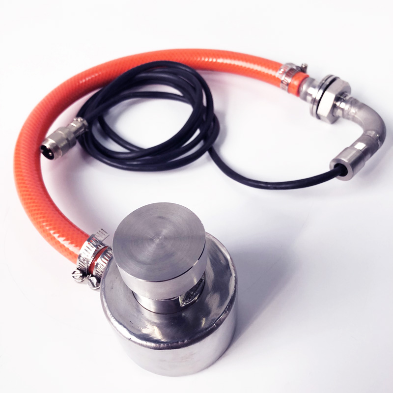 ultrasonic vibration horn with transducer for ultrasonic vibration piezoelectric material