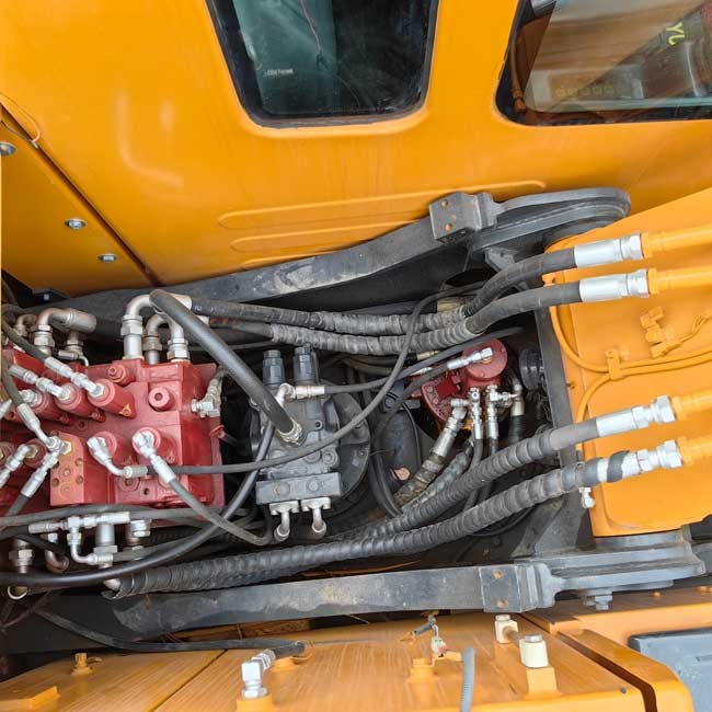 15tons Hyundai R150w-9 with 0.23m3 Bucket Capacity Used Wheel Excavator