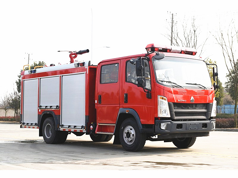 SINOTRUK HOWO 5cbm 12cbm Fire Fighting Truck Emergency Fire Water Truck