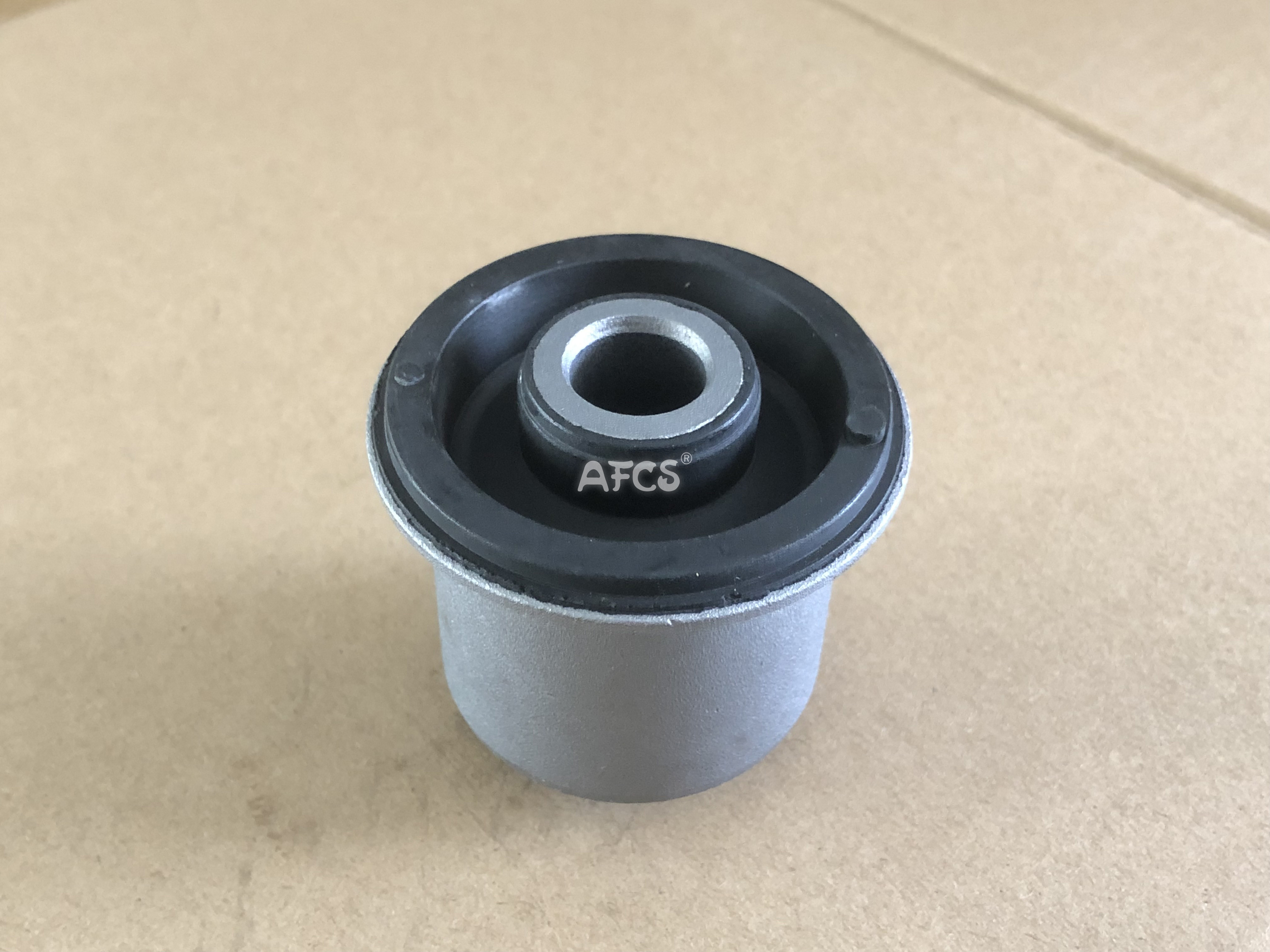 MR519398 4010A140 4010A038 Car Suspension Bushing For MITSUBISHI PAJERO III