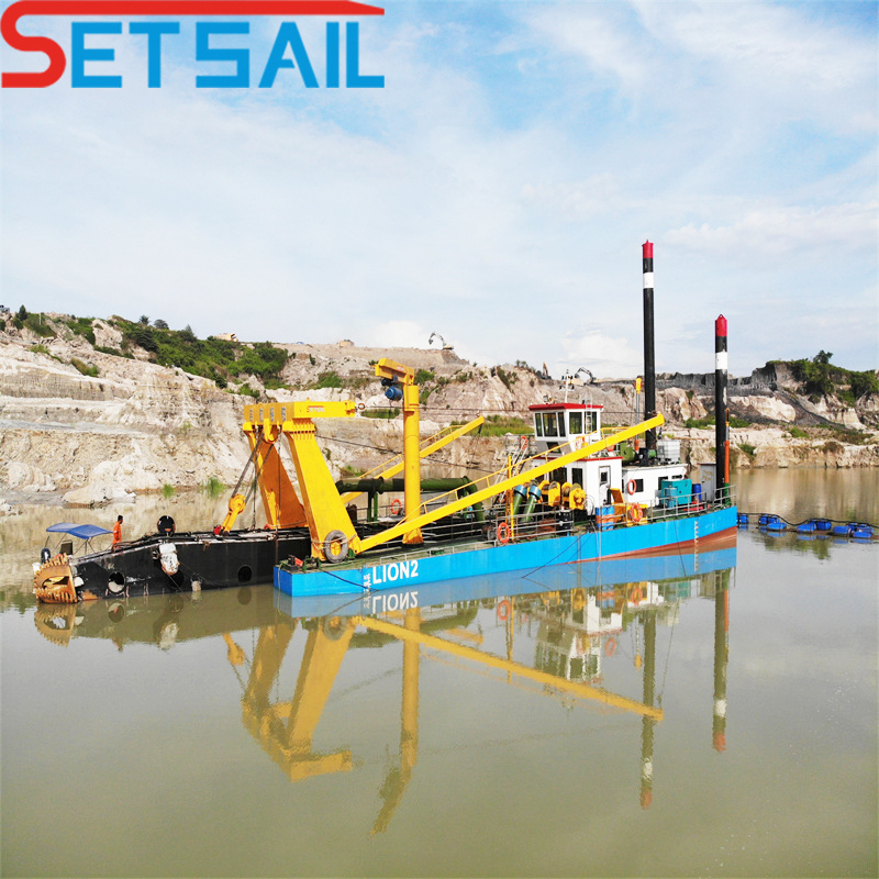 Land Reclamation Cutter Suction Dredger for Sale