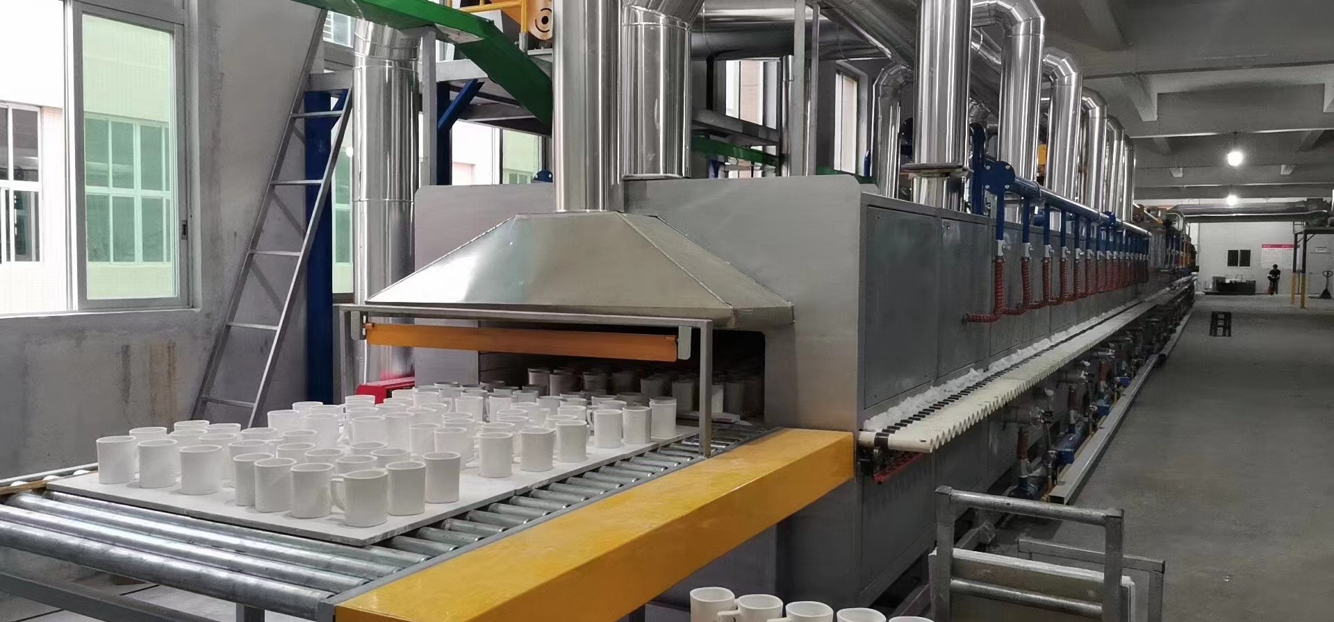 Metal Roller Kiln Low Fuel Consumption Mechanization Automation Ceramic Fast Fire Kiln