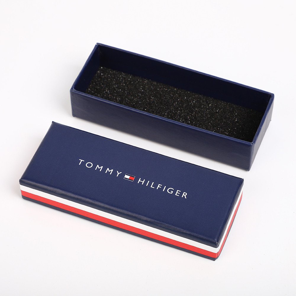 Grey Cardboard Custom Rigid Gift Boxes With Lids Embossing Sponge FCS Certified