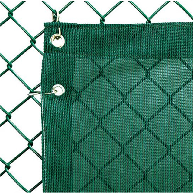 Control Temperature Fence Screen Mesh , 100% Virgin HDPE Windscreen Mesh Fabric