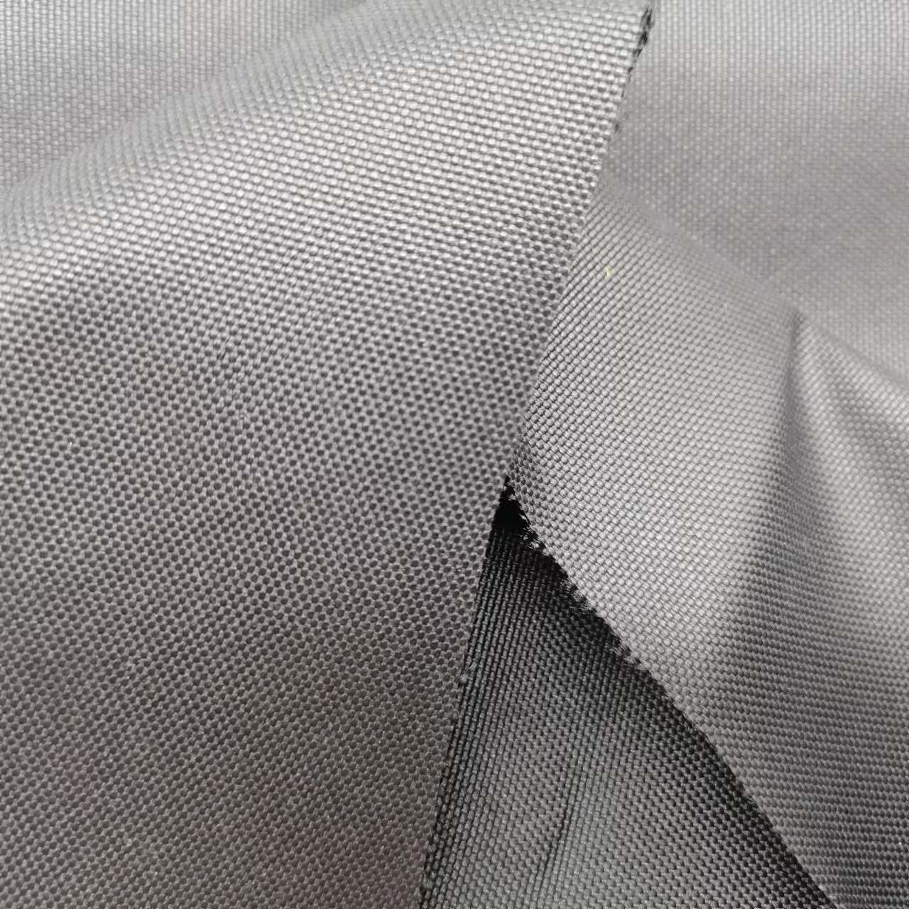 250GSM 600D Polyester Oxford Fabric PU Coated Waterproof Windproof