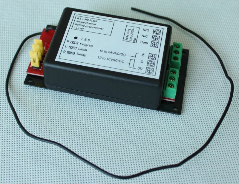 Sectional GSM Garage Door Opener , Universal Garage Door Opener Remote