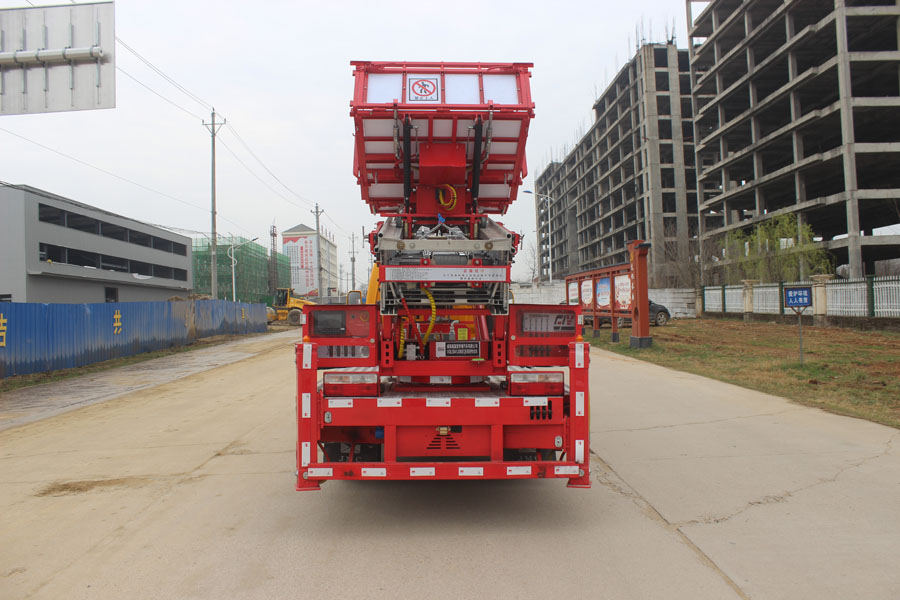 Aerial Platform Truck With 55m Arm Holding 3 Men