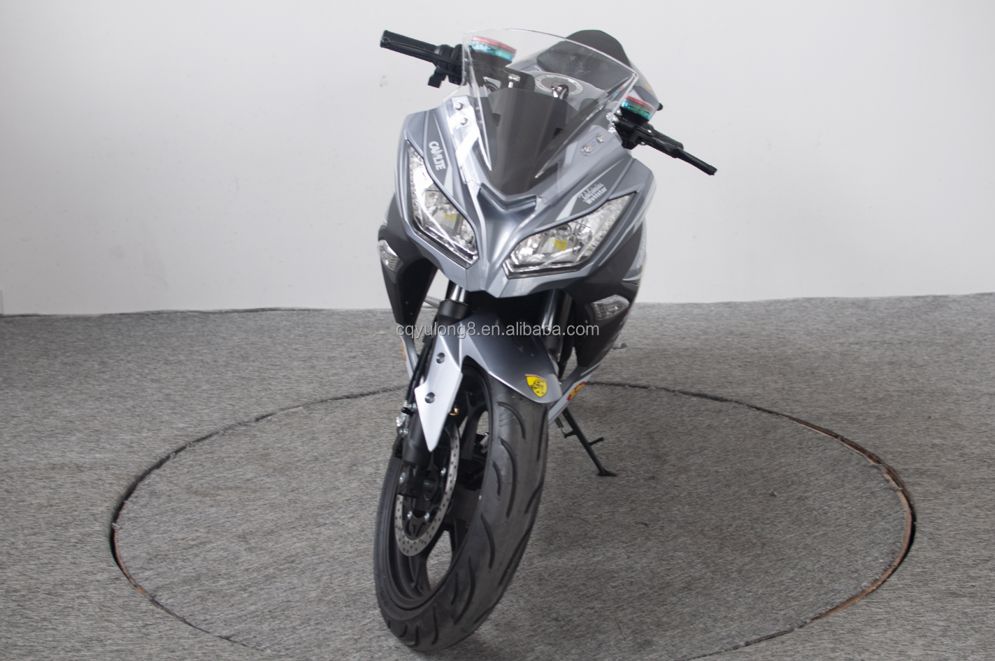 Newest Design 72V High Power Electric Off-Road Sports Motorcycle for Street Racing