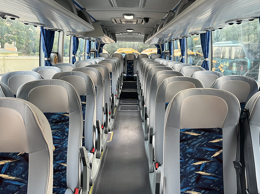 October 2016 Yutong 47 Seats LHD Used Bus Coach With Diesel Engine