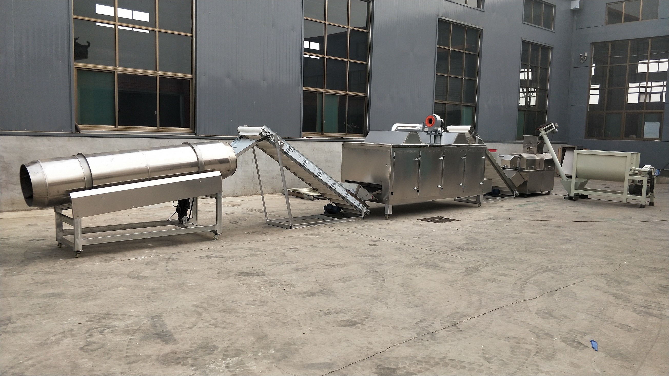5.5kw Animal Feed Pellet Production Line Floating Fish Poultry Feed Production Line