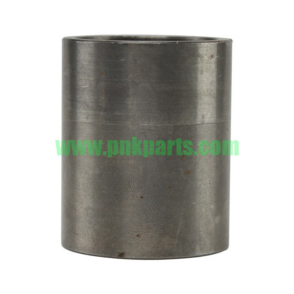 R138263 Spacer Driven Shaft fits for agricultural tractor spare parts model: 804 854 904 5045E 5055E 5065E 5075E 3029ENG